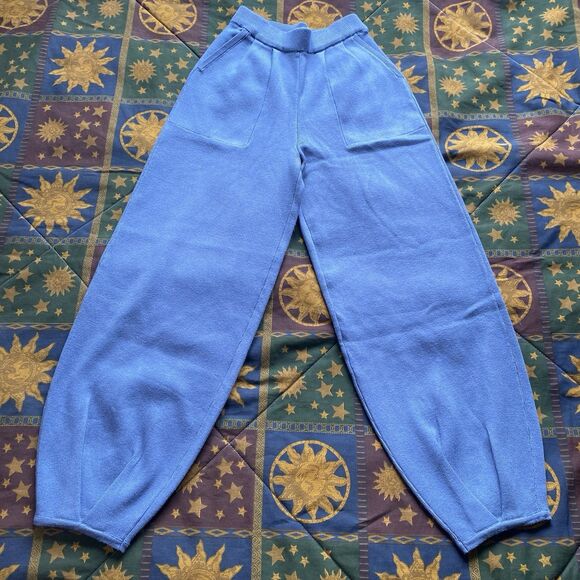 NWT Ugerlov Tapered Pleated Knit Pants. Small. High Waisted Pockets. Super Soft! - Picture 2 of 16